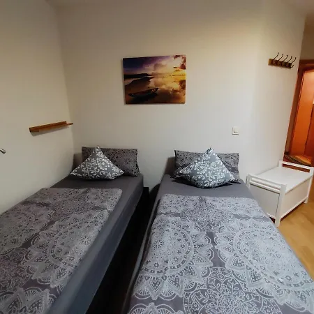 Apartamento Bodensee Apartments Bermatingen Mit Hallenbad *