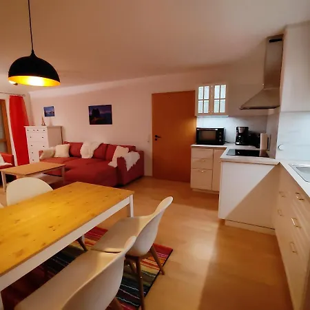 Apartamento Bodensee Apartments Bermatingen Mit Hallenbad